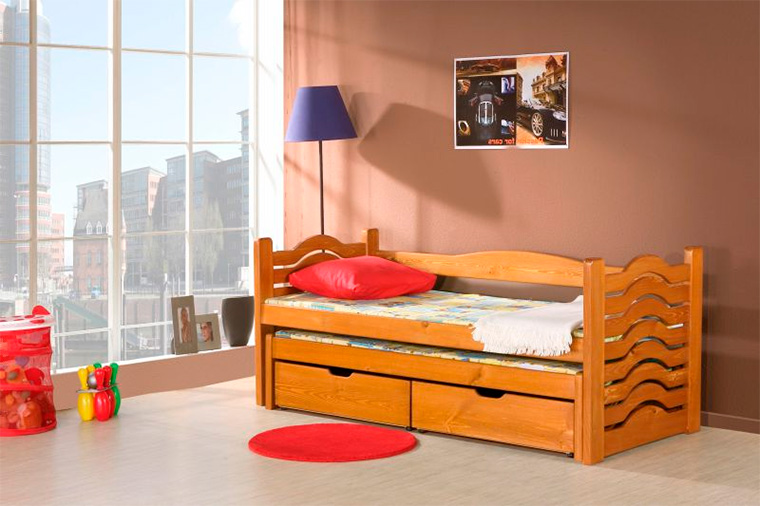 Детские кровати для двоих детей в классическом стиле