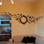 Декор стен бабочками