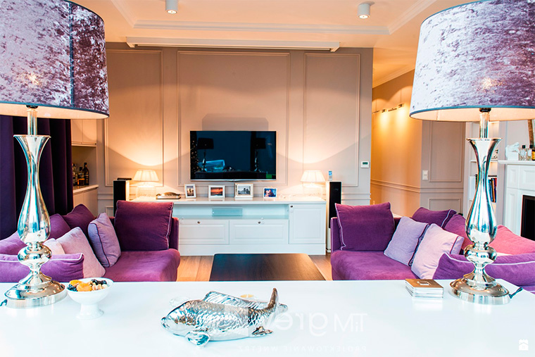 Фиолетовый в интерьере – мебель, добавки и аксессуары