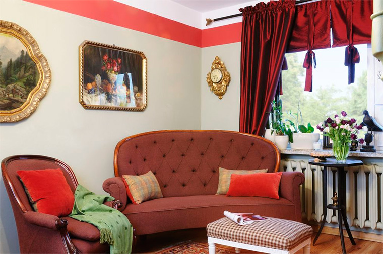 Цветовое оформление интерьера комнаты в стиле ретро